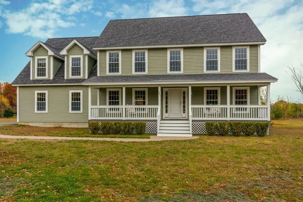 627 Blackstrap Road Falmouth ME 04105