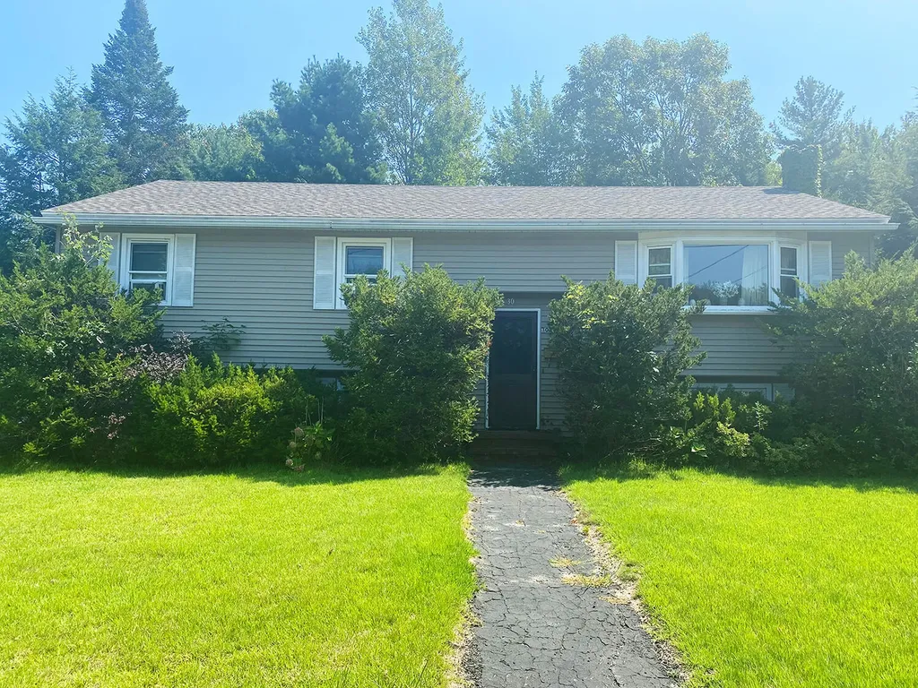 30 Marion Avenue Biddeford ME 04005