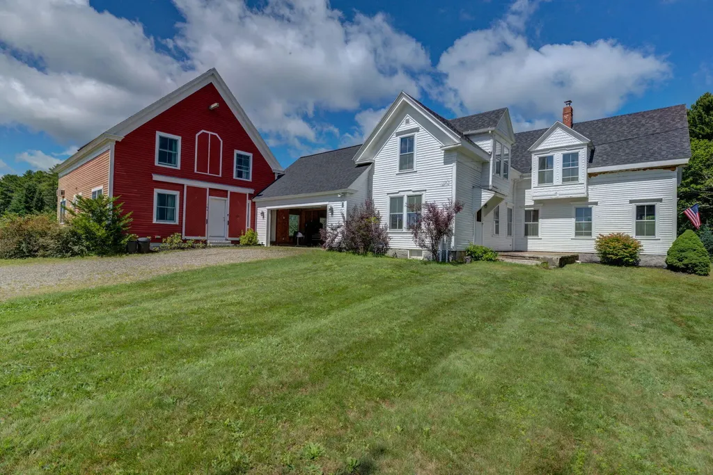 164 Log Cabin Road Arundel ME 04046