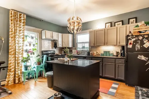 18 North Street Portland ME 04101