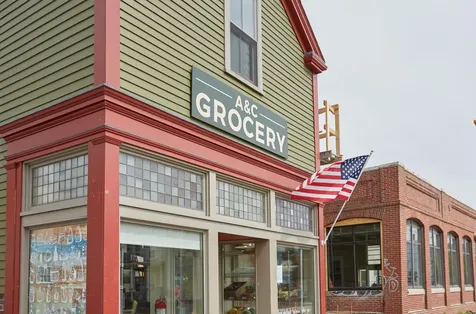 18 North Street Portland ME 04101