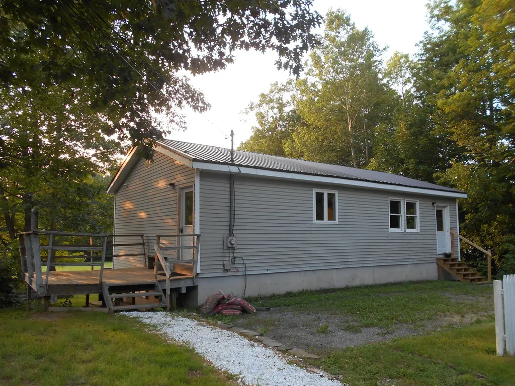 682 Riverside Drive Eddington ME 04428