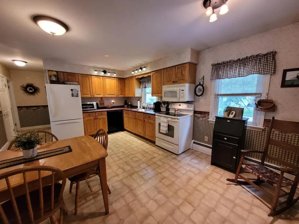 12 Sam Street Winslow ME 04901
