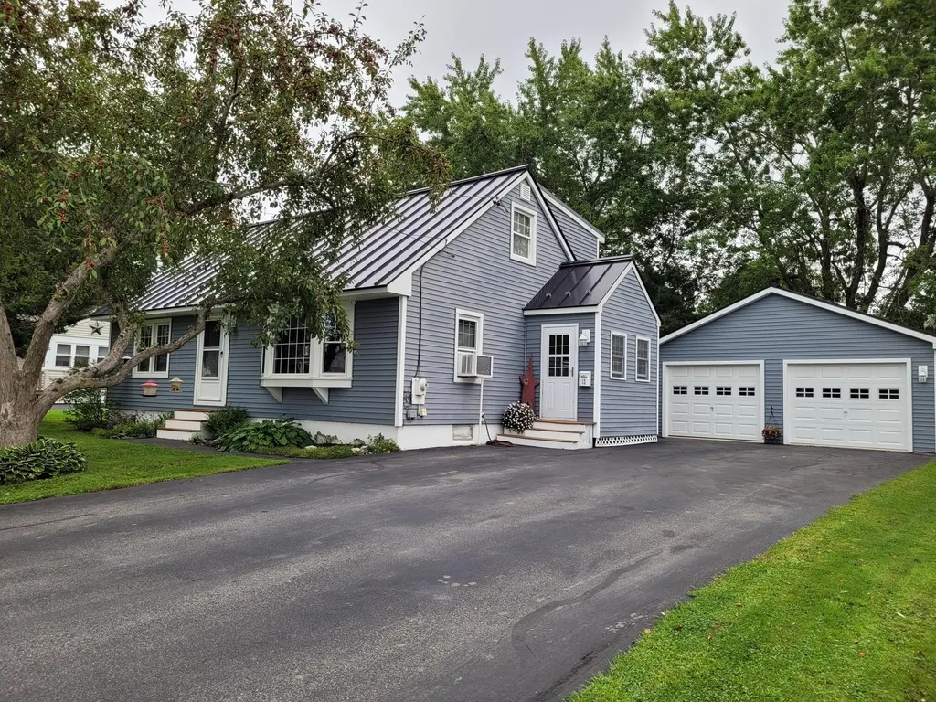 12 Sam Street Winslow ME 04901