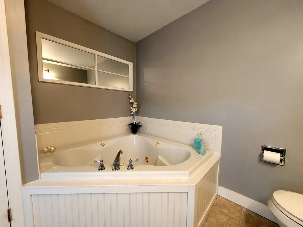 12 Sam Street Winslow ME 04901