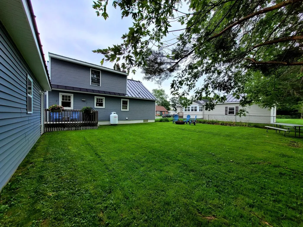 12 Sam Street Winslow ME 04901