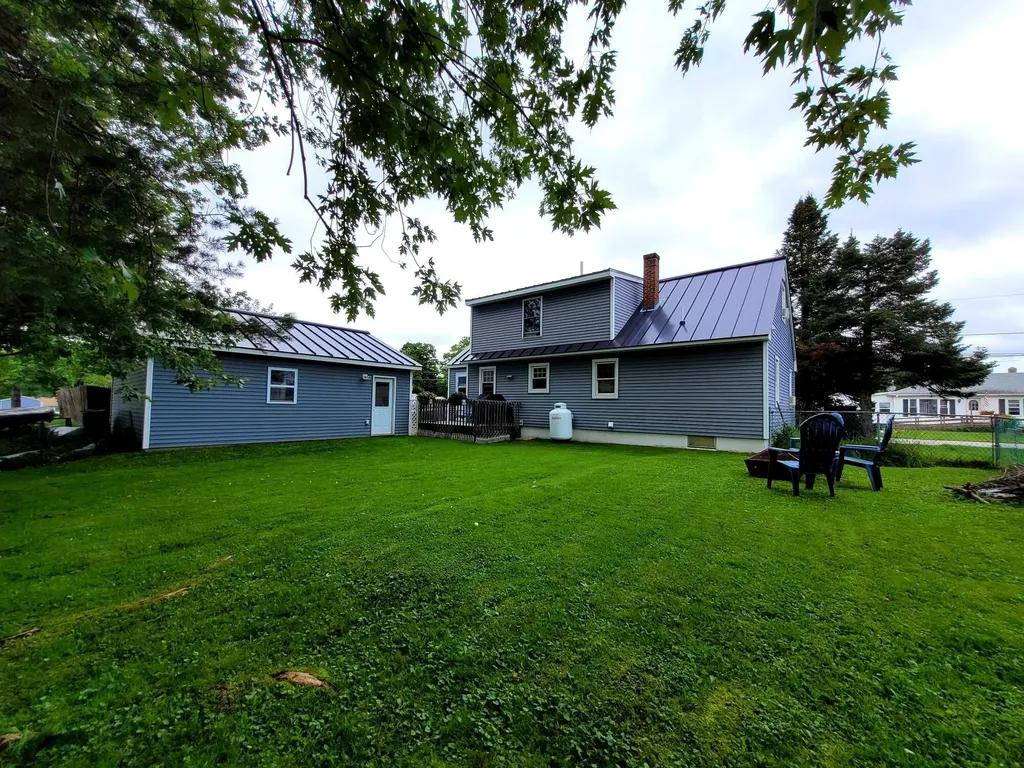 12 Sam Street Winslow ME 04901