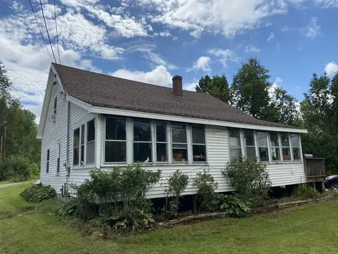 517 Main Street Lincoln ME 04457