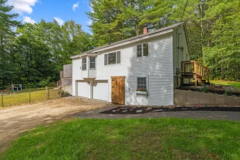12 Tinker Lane Cumberland ME 04021