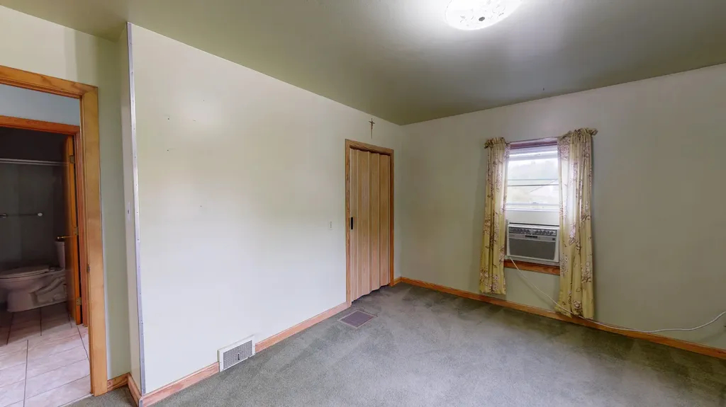 231 Grove Street Lewiston ME 04240