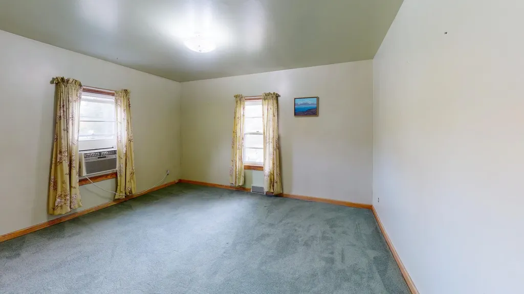 231 Grove Street Lewiston ME 04240
