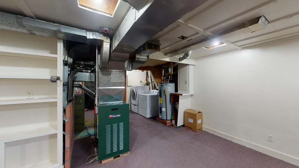 231 Grove Street Lewiston ME 04240