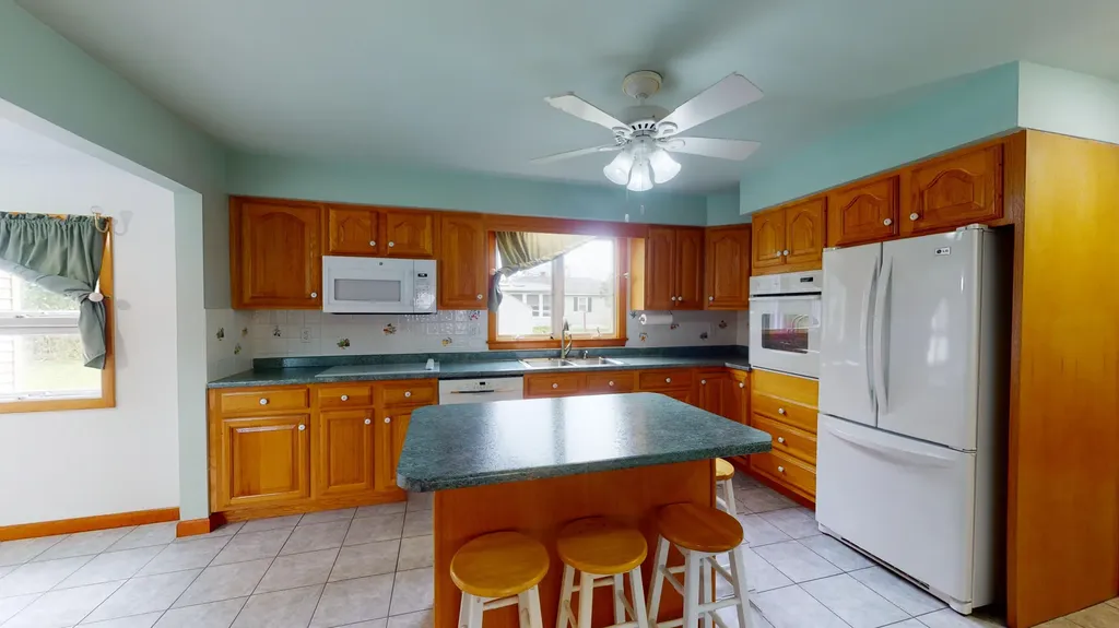231 Grove Street Lewiston ME 04240