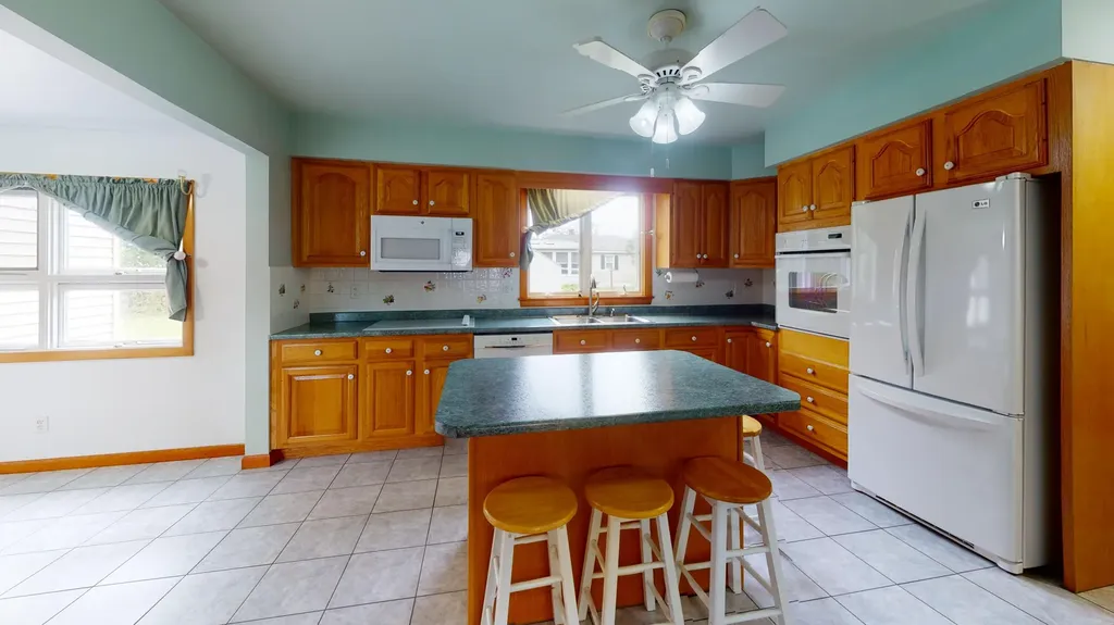 231 Grove Street Lewiston ME 04240
