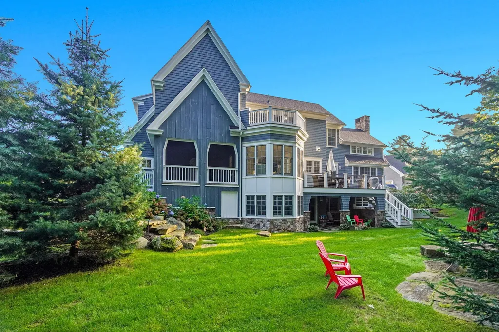 11 Morning Walk Lane Kennebunk ME 04043