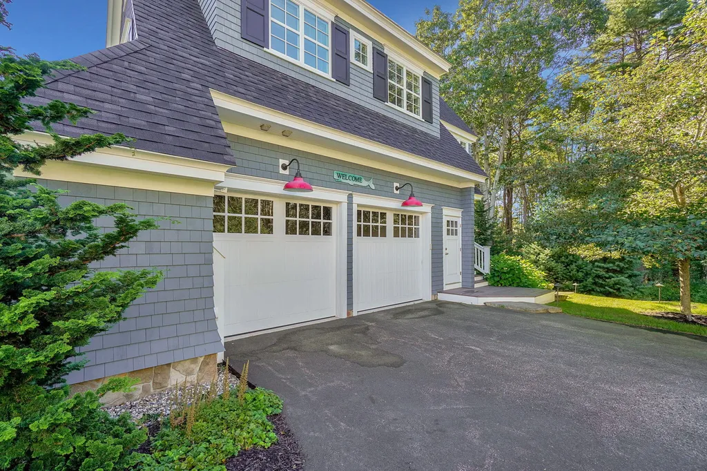 11 Morning Walk Lane Kennebunk ME 04043