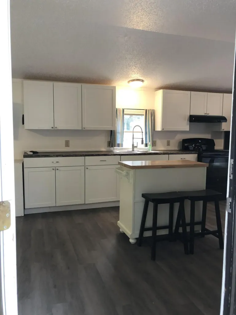 13 Lakeview Drive Holden ME 04429