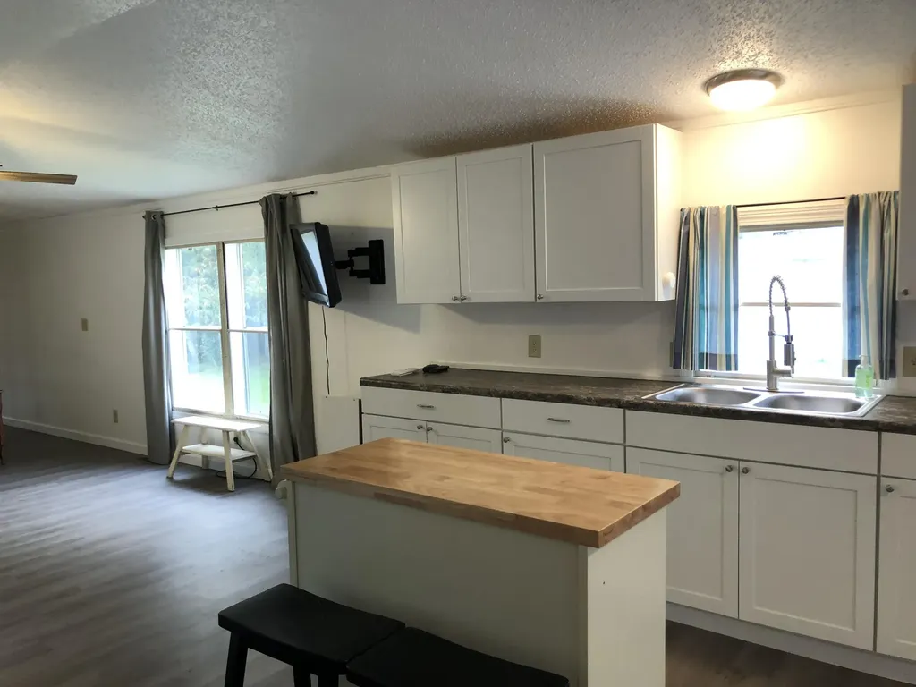 13 Lakeview Drive Holden ME 04429
