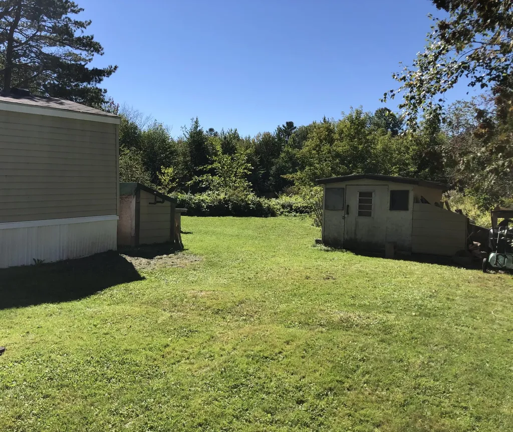 13 Lakeview Drive Holden ME 04429