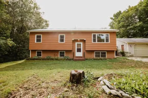 3011 Western Avenue Newburgh ME 04444