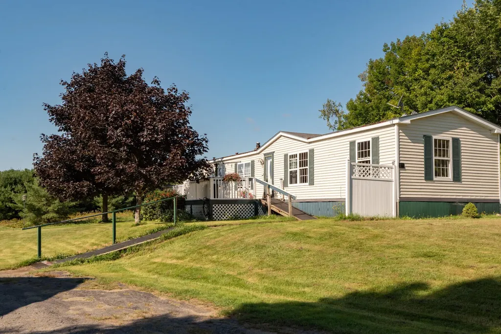 325 Belgrade Road Mount Vernon ME 04352