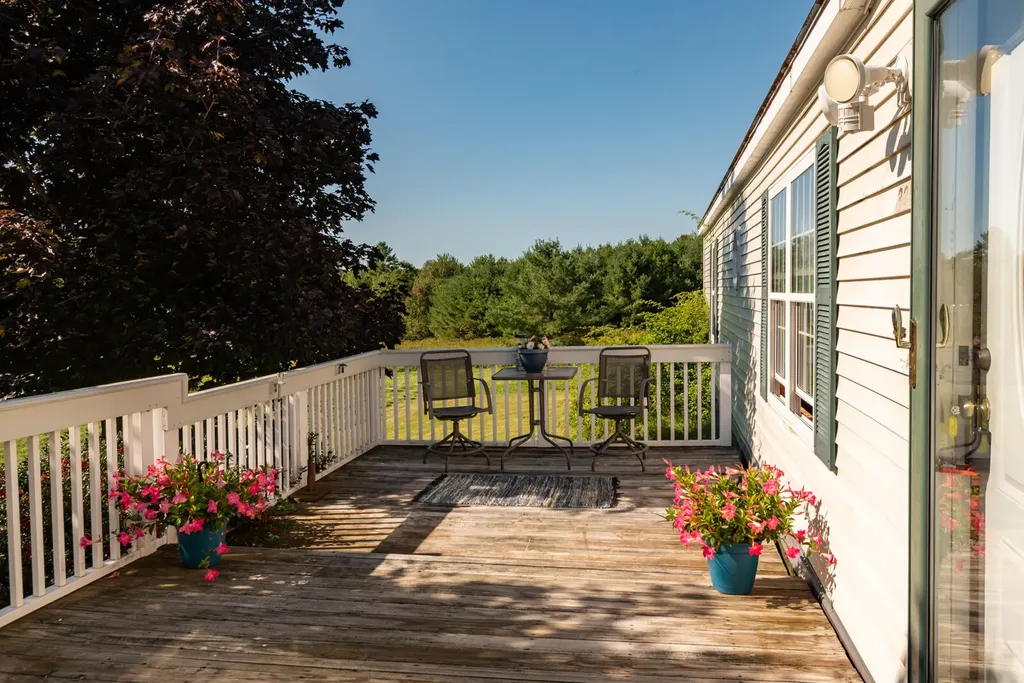 325 Belgrade Road Mount Vernon ME 04352