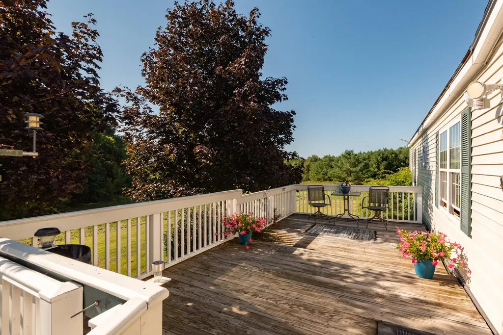 325 Belgrade Road Mount Vernon ME 04352