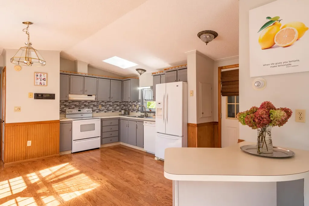 325 Belgrade Road Mount Vernon ME 04352