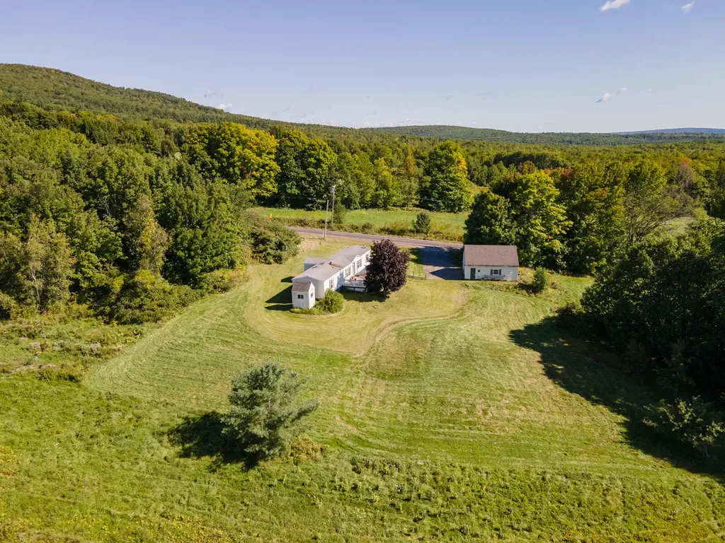 325 Belgrade Road Mount Vernon ME 04352