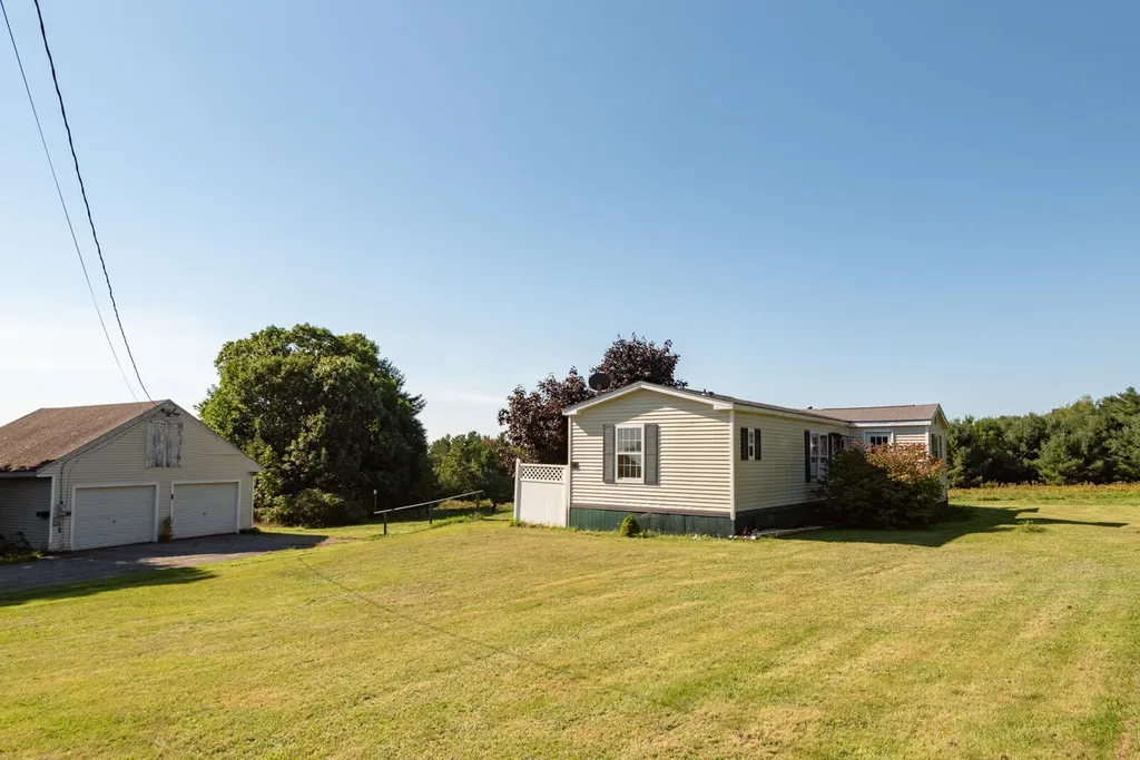 325 Belgrade Road Mount Vernon ME 04352