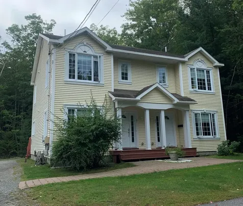 18 Norris Avenue Bar Harbor ME 04609
