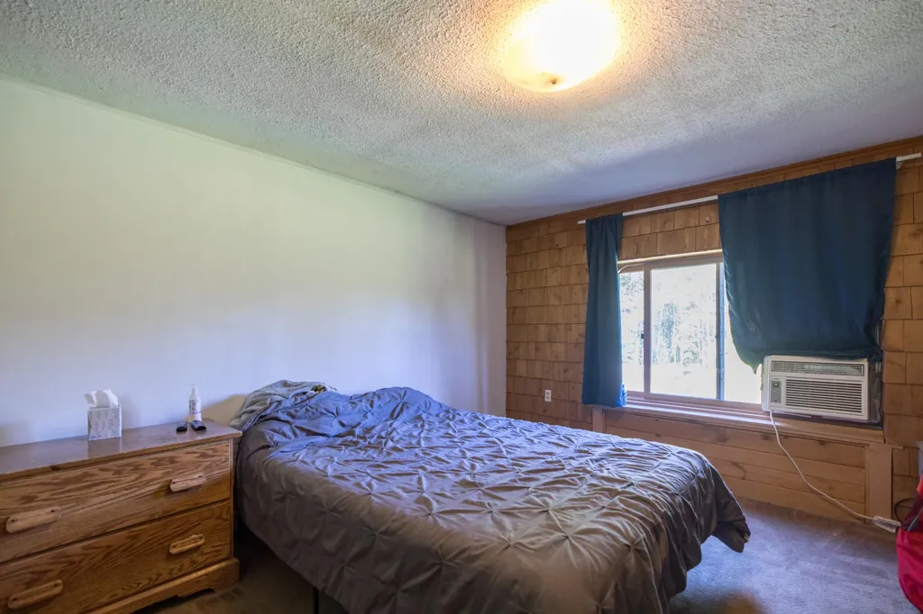 628 Norridgewock Road Fairfield ME 04937
