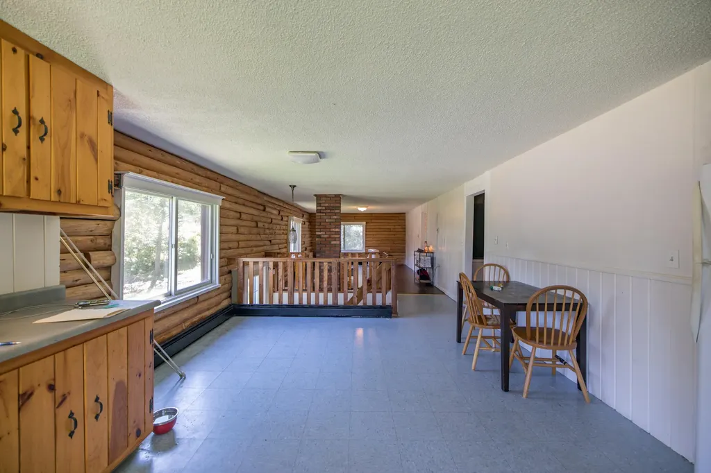 628 Norridgewock Road Fairfield ME 04937