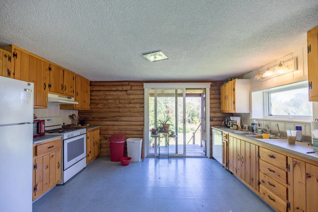 628 Norridgewock Road Fairfield ME 04937