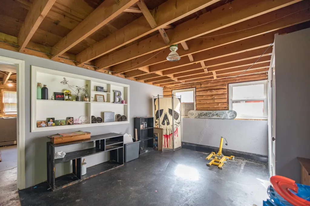 628 Norridgewock Road Fairfield ME 04937