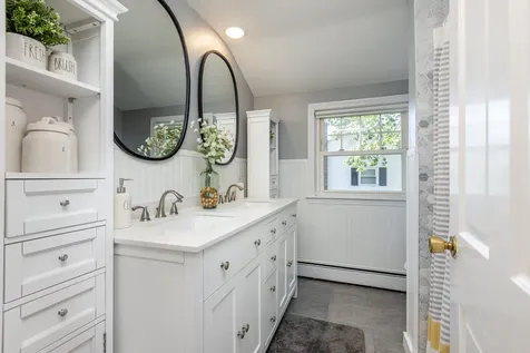 99 Longwood Drive Portland ME 04102