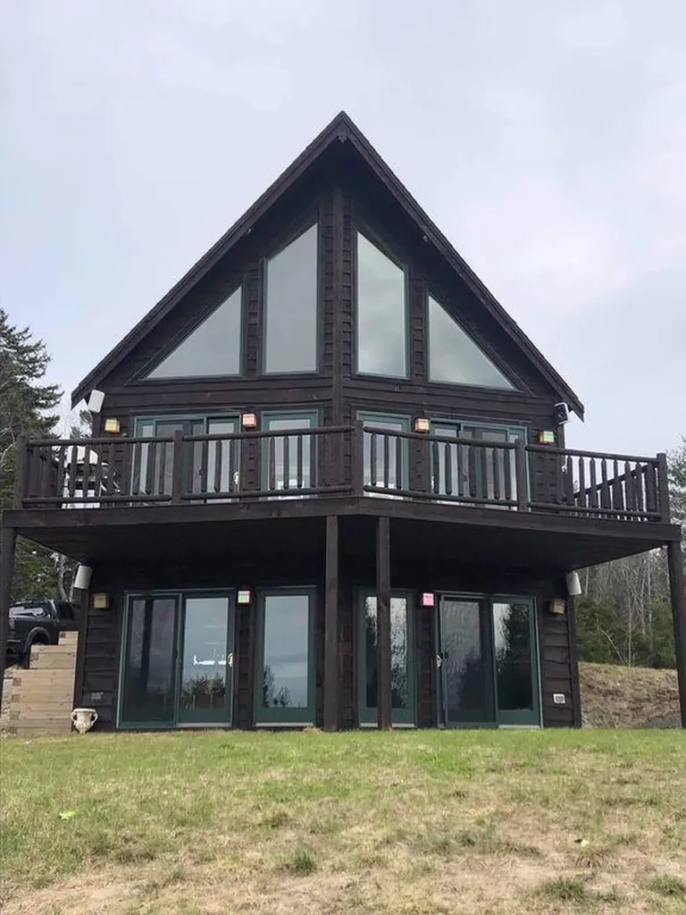 127 Vista Lane Farmington ME 04938