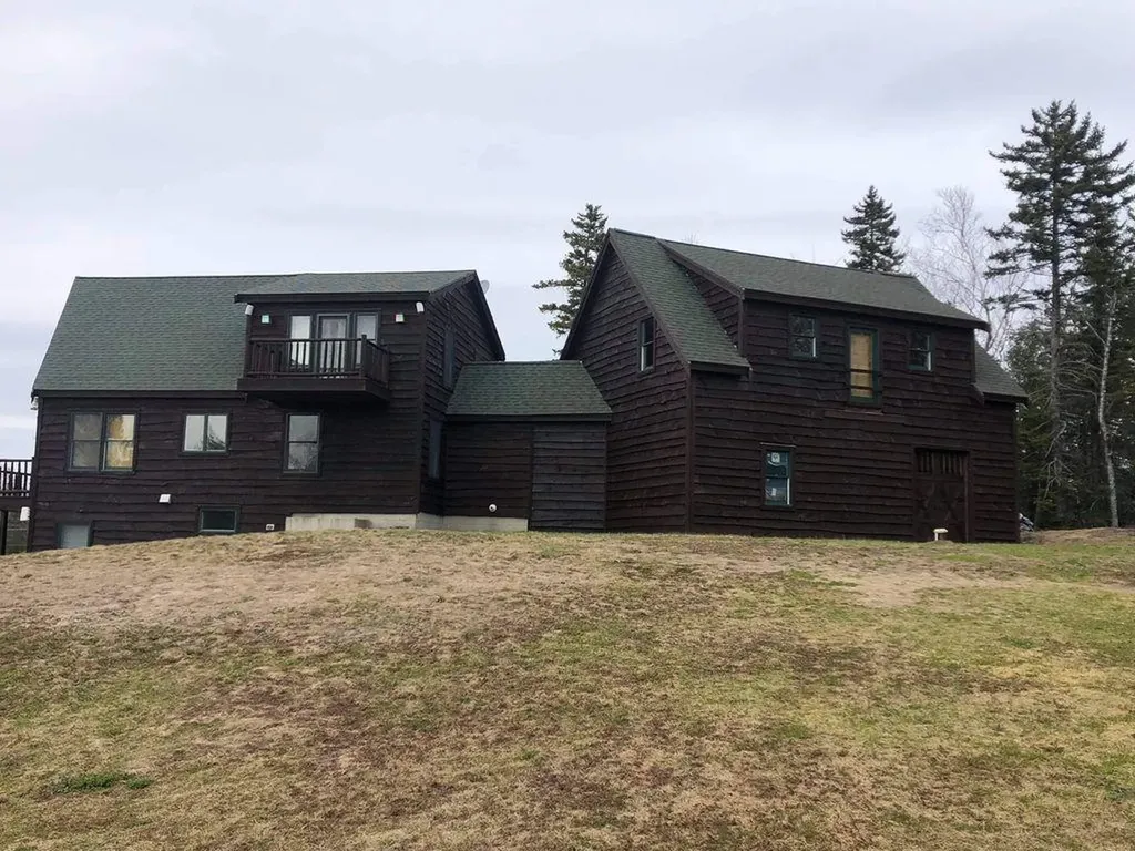 127 Vista Lane Farmington ME 04938