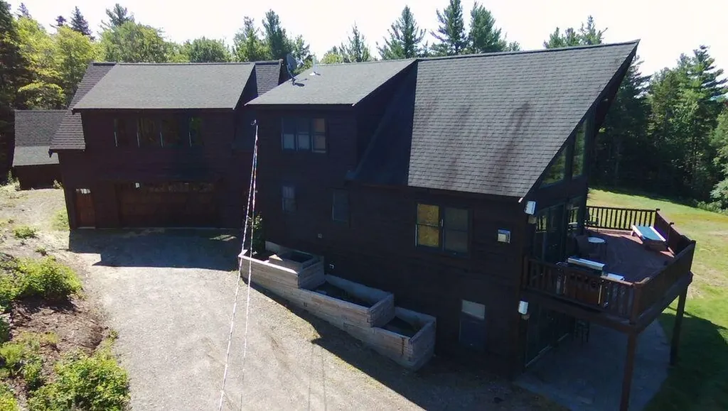 127 Vista Lane Farmington ME 04938