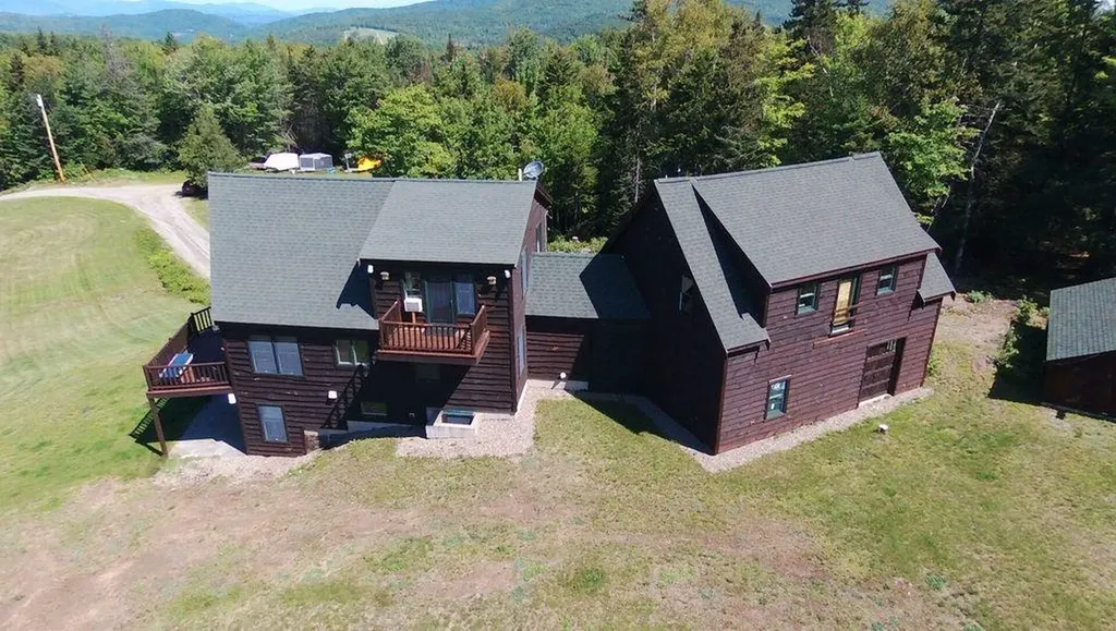 127 Vista Lane Farmington ME 04938