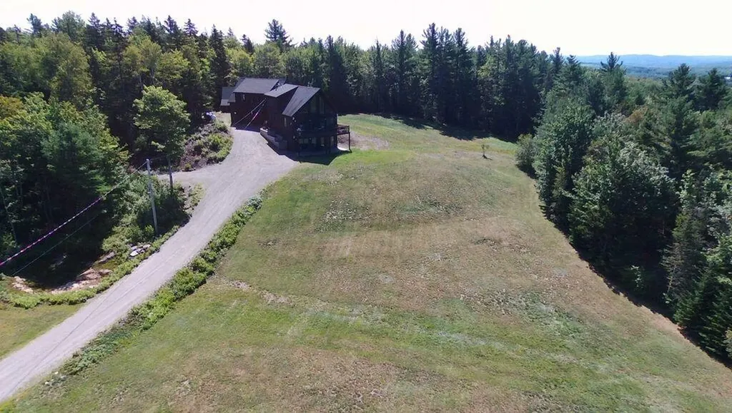 127 Vista Lane Farmington ME 04938