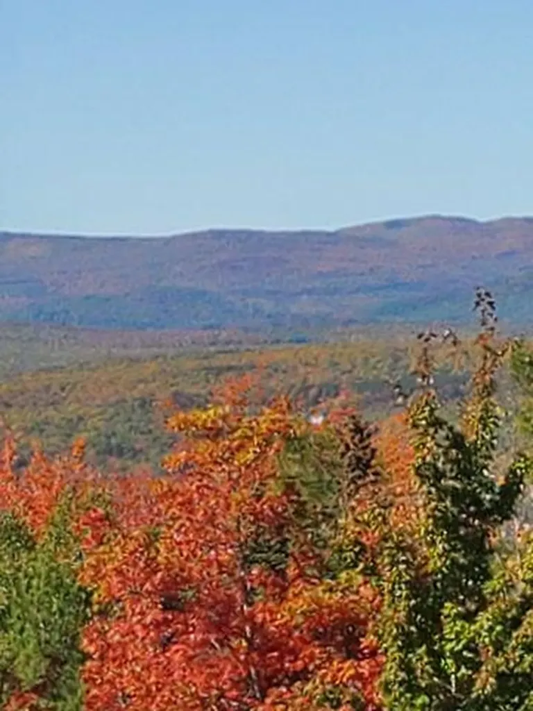 127 Vista Lane Farmington ME 04938