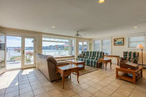 47 Union Street Boothbay Harbor ME 04538