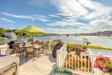 47 Union Street Boothbay Harbor ME 04538