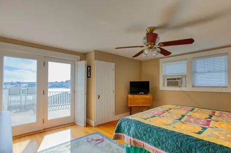 47 Union Street Boothbay Harbor ME 04538