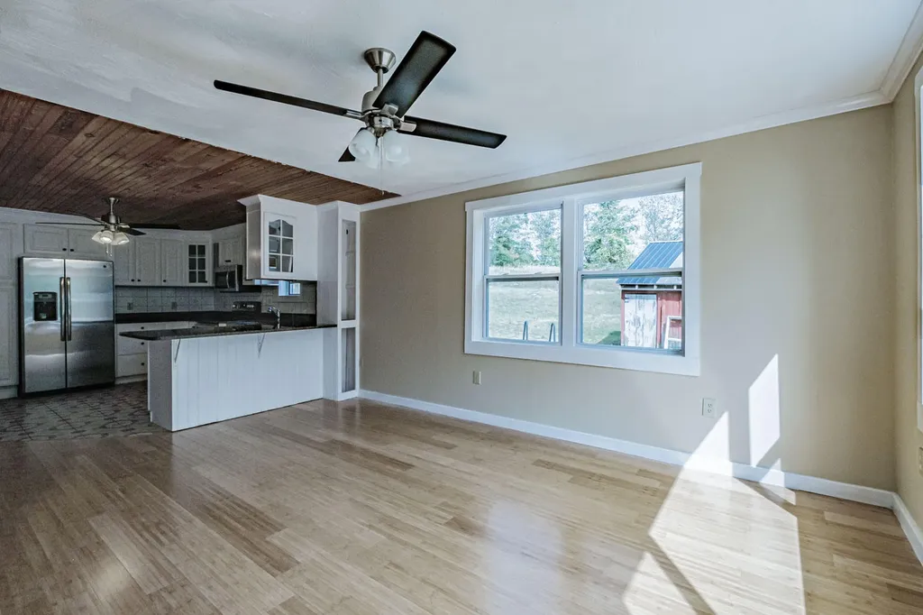 25 Guinea Ridge Road Union ME 04862