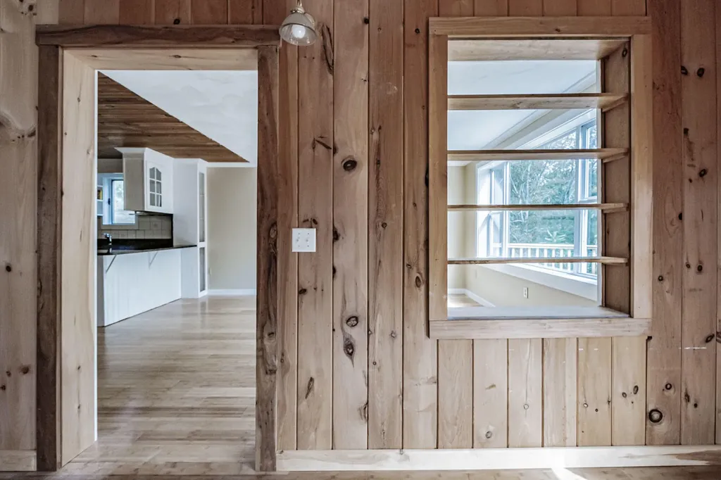 25 Guinea Ridge Road Union ME 04862