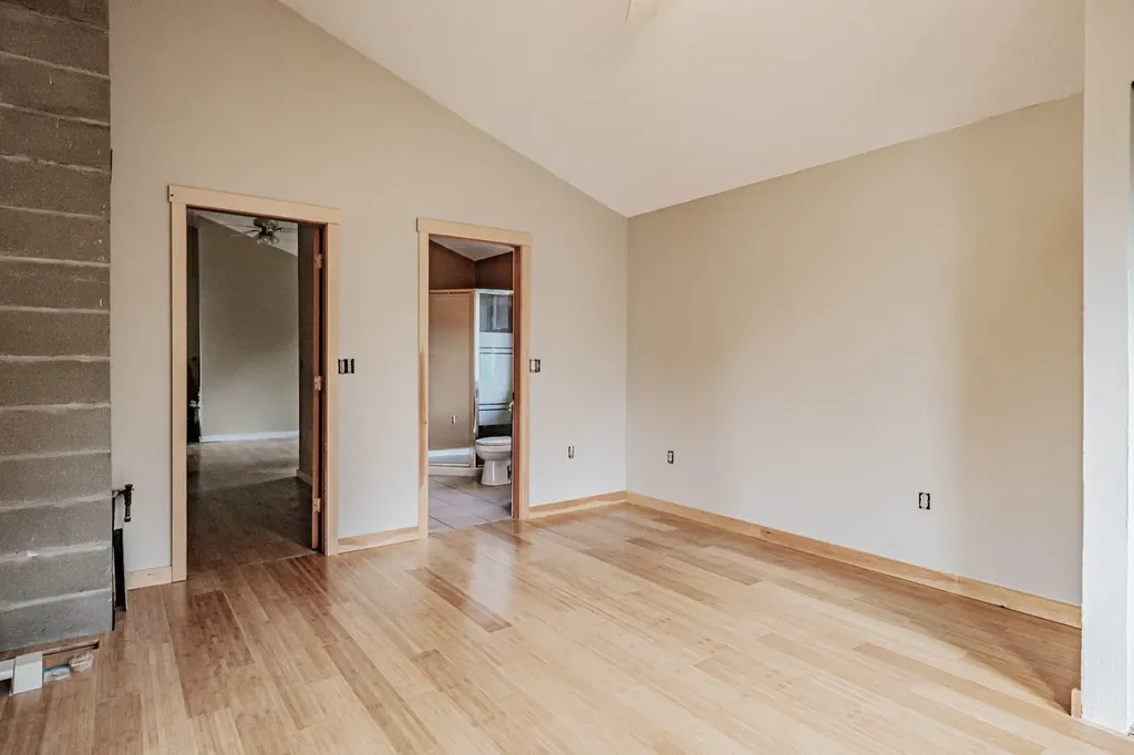 25 Guinea Ridge Road Union ME 04862