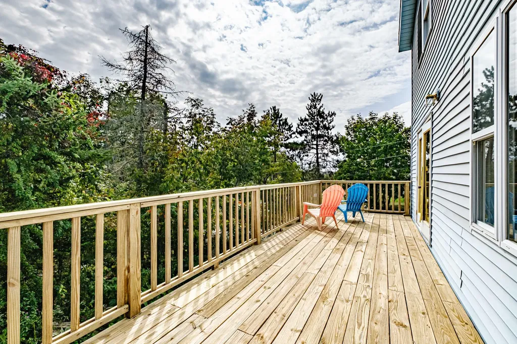 25 Guinea Ridge Road Union ME 04862