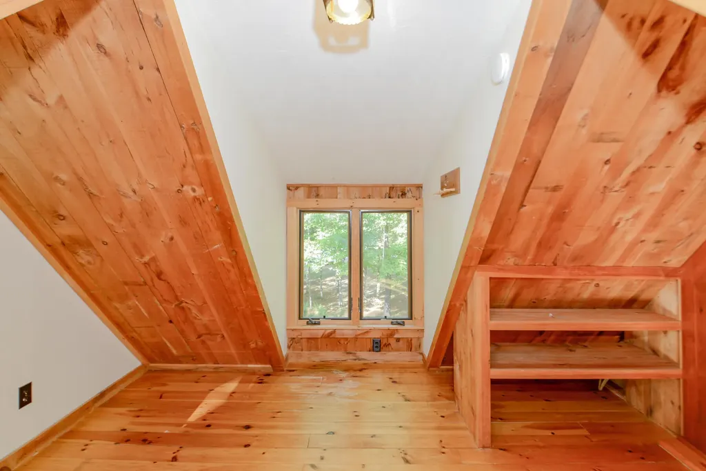 20 Shirley Valley Lane Stoneham ME 04231